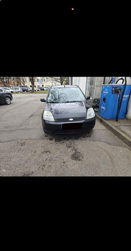 Schwarz Gebraucht 2005 Ford Fiesta Kleinwagen | 780 € (Guter Preis) - Bild 1/4