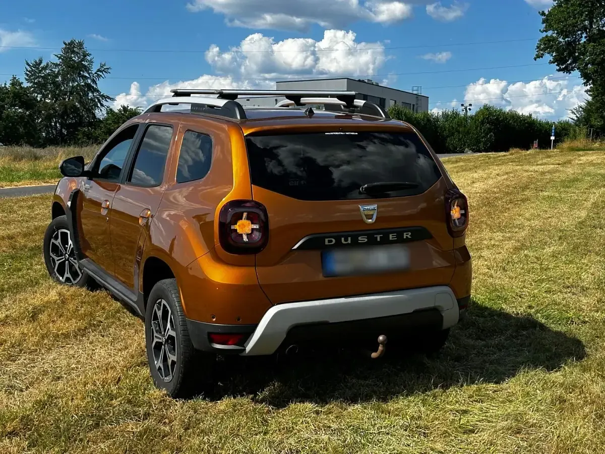 Gebraucht Dacia Duster 125 PS (91 kW) 2018 Orange SUV