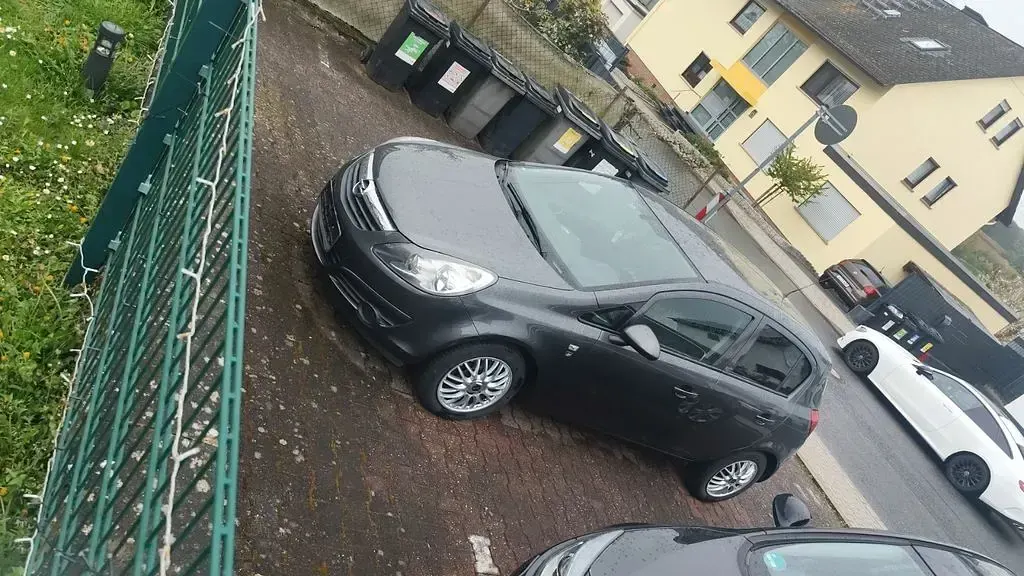 Używany Opel Corsa S 87 KM (63 kW) 2011 Szary Hatchback