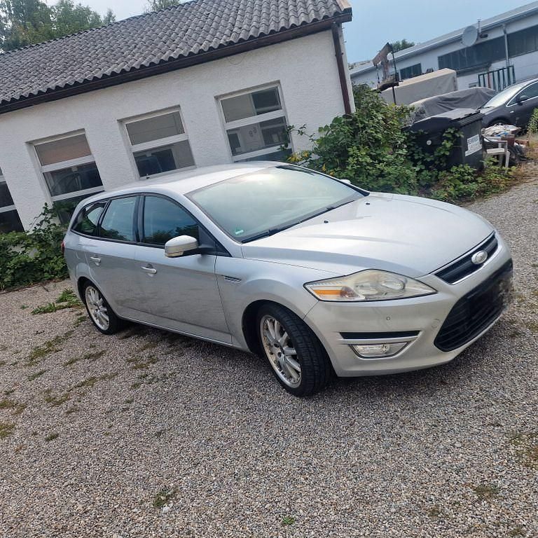Silber Gebraucht 2014 Ford Mondeo Business Edition Kombi | 4.449 € (Superpreis) - Bild 1/4