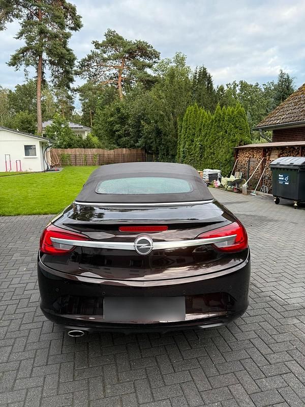 Gebraucht Opel Cascada 162 PS (119 kW) 2014 Braun Cabrio
