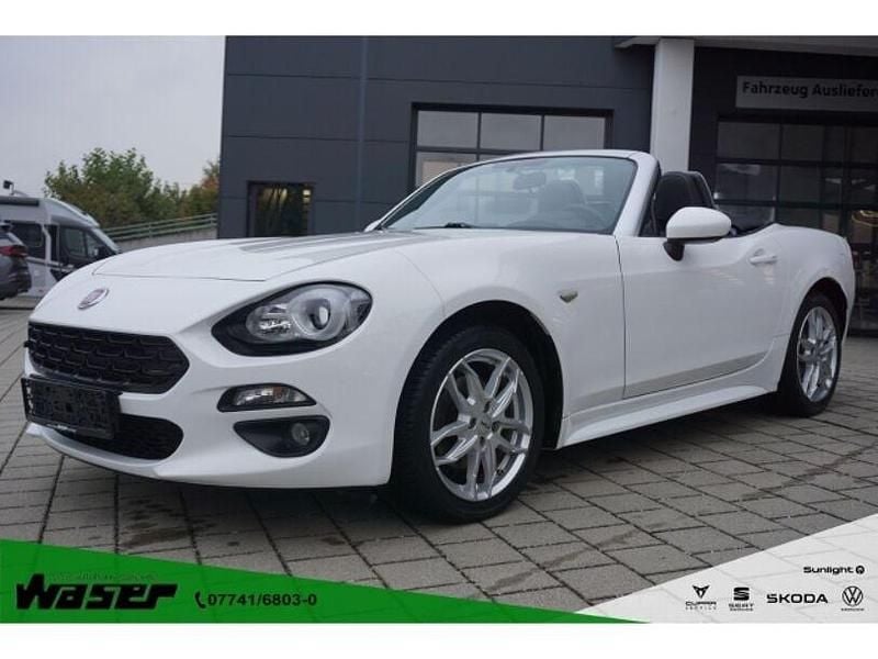 Weiß Gebraucht 2017 Fiat 124 Spider Lusso Cabrio | 15.450 € (Fairer Preis) - Bild 1/4