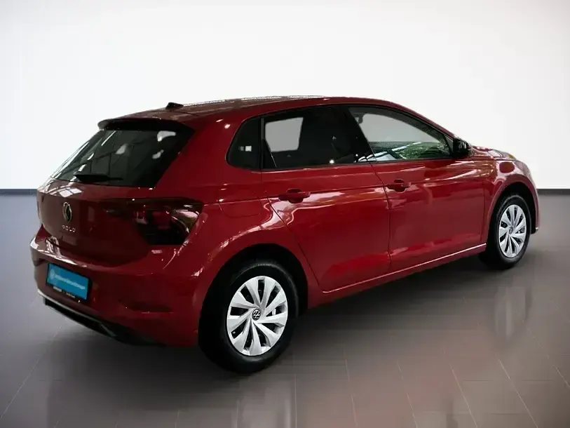 Usata VW Polo Life 95 CV (69 kW) 2025 Rosso Utilitaria