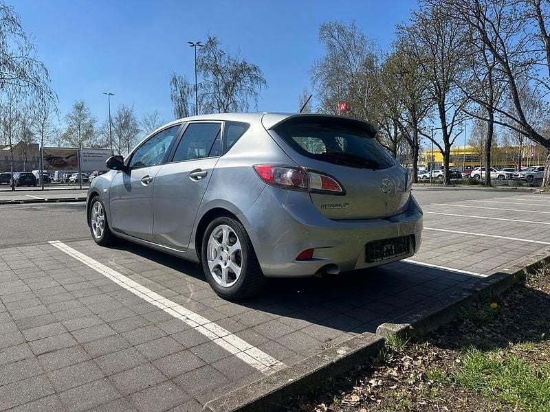Gebraucht Mazda 3 Edition 105 PS (77 kW) 2013 Silber Limousine
