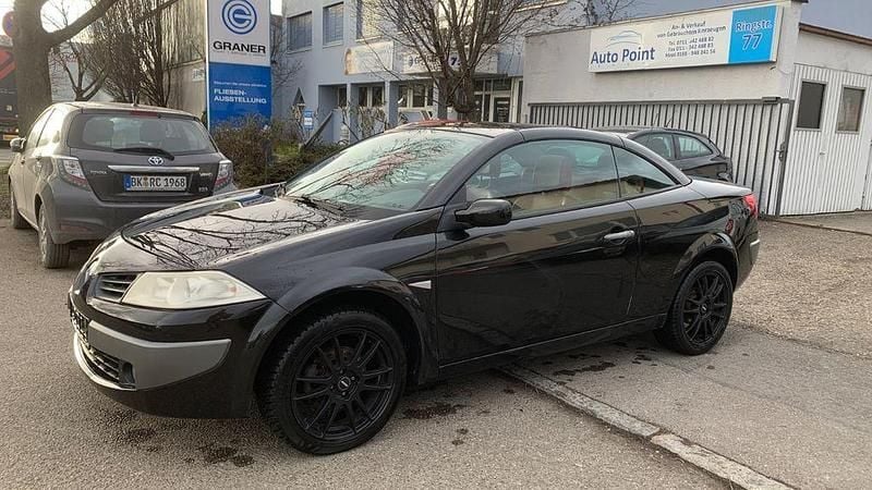 Gebraucht Renault Mégane Cabriolet Dynamique 135 PS (99 kW) 2007 Schwarz Cabrio