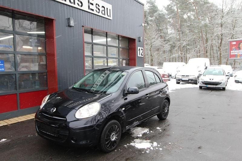 Schwarz (metallic) Gebraucht 2012 Nissan Micra Acenta Limousine | 4.950 € (Fairer Preis) - Bild 1/4