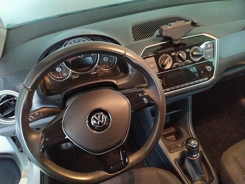Gebraucht VW up! Pure 75 PS (55 kW) 2018 Weiß Kleinwagen