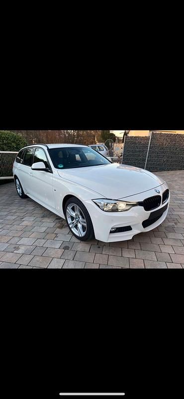 Gebraucht BMW 320 M Sport 190 PS (139 kW) 2019 Weiß Kombi