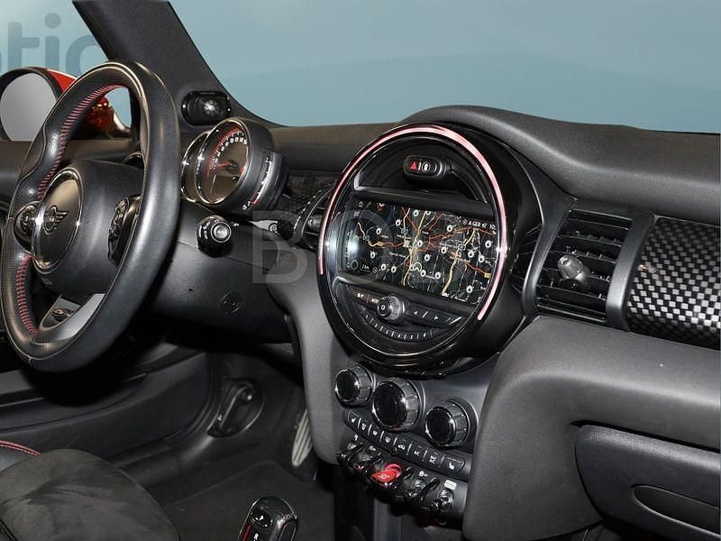 Gebraucht Mini John Cooper Works 231 PS (169 kW) 2020 Rot Kleinwagen