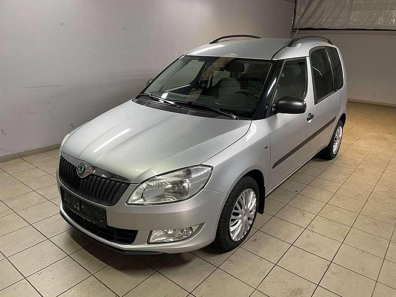 Gebraucht Skoda Roomster Plus Edition 90 PS (66 kW) 2012 Brilliantsilber metallic Van / Kleinbus