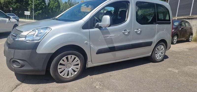 Silber Gebraucht 2012 Citroën Berlingo Start Van / Kleinbus | 2.799 € (Guter Preis) - Bild 1/4