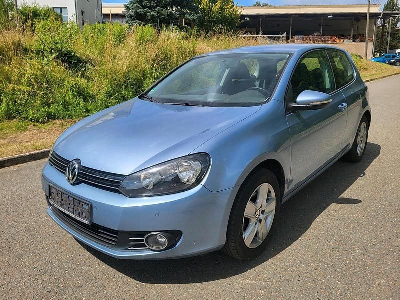 Blau Gebraucht 2009 VW Golf VI Limousine | 3.599 € (Fairer Preis) - Bild 1/4