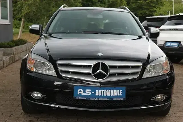 Gebraucht Mercedes C180 156 PS (114 kW) 2008 Obsidianschwarz  metalliclack Kombi