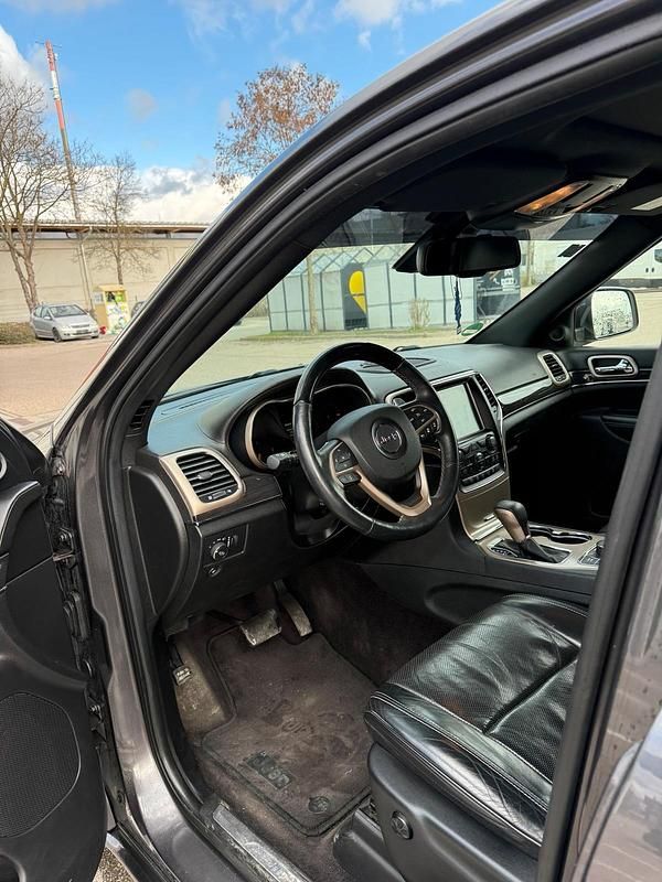 Gebraucht Jeep Grand Cherokee 250 PS (183 kW) 2016 Grau SUV