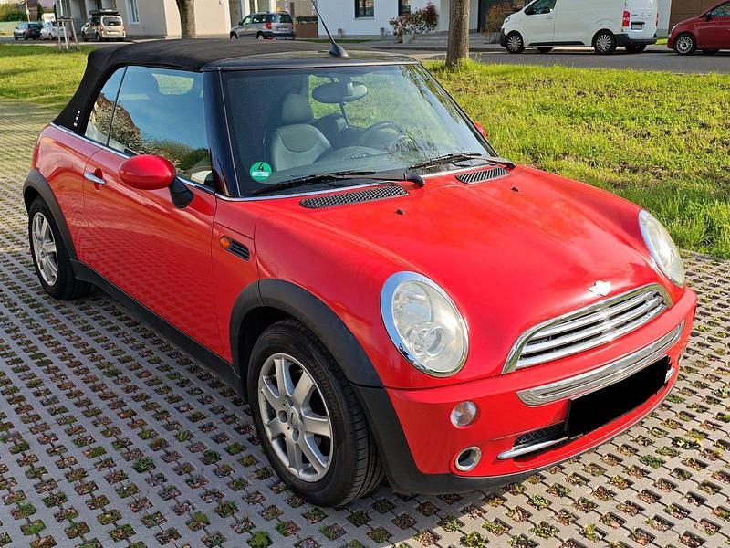 Gebraucht Mini Cooper Cabriolet 116 PS (85 kW) 2006 Rot Cabrio