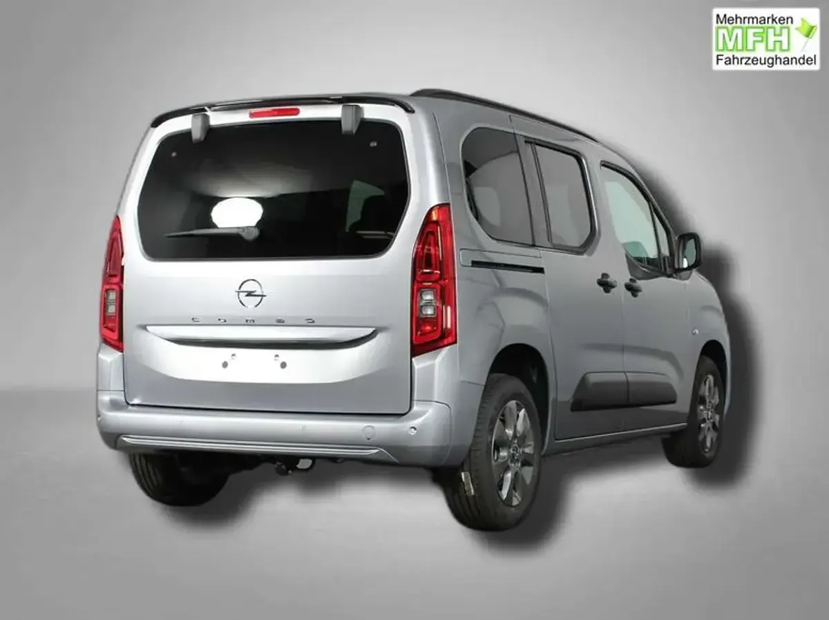 Neu Opel Combo Life Edition 102 PS (75 kW) 2026 Kontrast grau metallic Van / Kleinbus