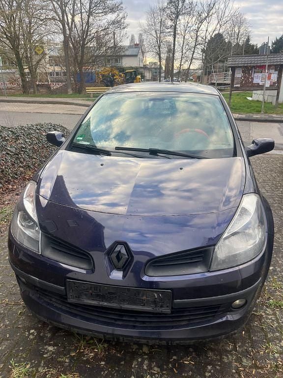 Gebraucht Renault Clio II Exception 88 PS (64 kW) 2006 Violet Limousine