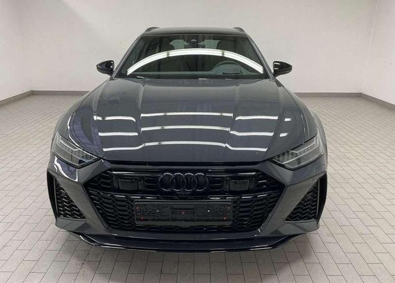 Gebraucht Audi RS6 600 PS (441 kW) 2022 Sonderlack audi excl. magnetgr Kombi