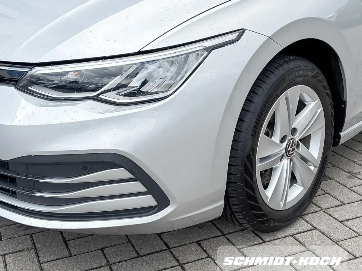 Second-hand VW Golf VII Life 150 CP (110 kW) 2020 Argintiu Hatchback