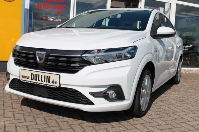 Weiß Gebraucht 2021 Dacia Logan Limousine | 15.999 € (Etwas zu teuer) - Bild 1/4