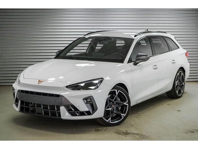 Second-hand Cupra Leon 333 CP (244 kW) 2025 Alb Break