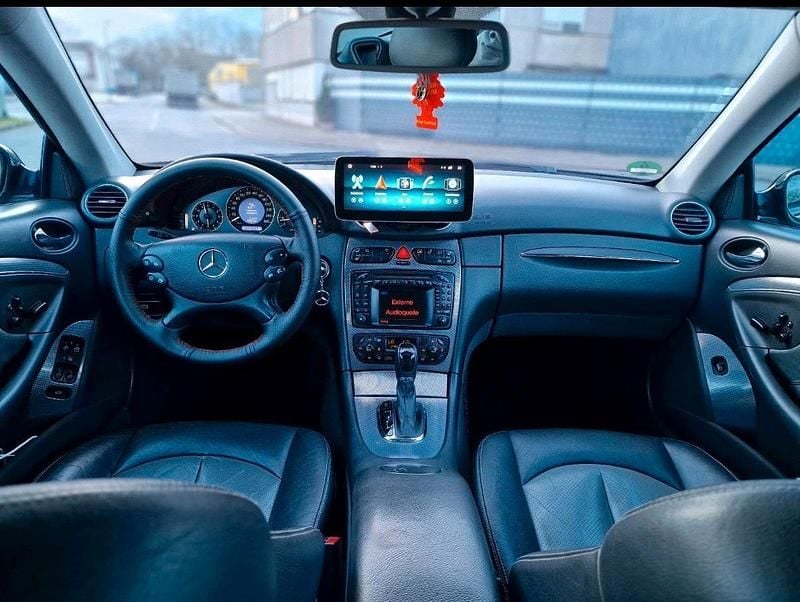 Gebraucht Mercedes CLK500 306 PS (225 kW) 2004 Schwarz Coupé