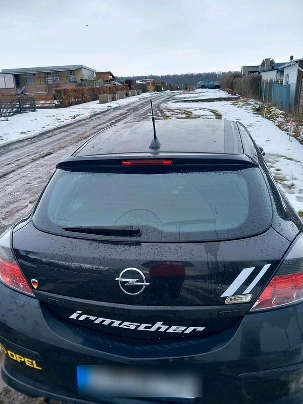 Gebraucht Opel Astra GTC 116 PS (85 kW) 2008 Schwarz Coupé