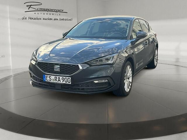 Gebraucht Seat Leon Style 150 PS (110 kW) 2024 Grau (magnetic grau metallic) Kleinwagen