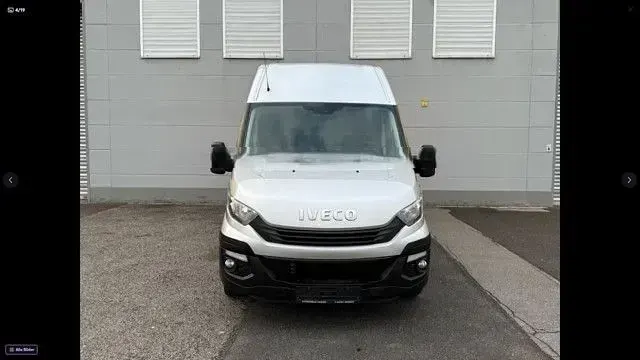 Usata Iveco Daily 156 CV (114 kW) 2017 Argento Monovolume