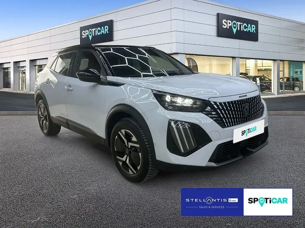 Gebraucht Peugeot 2008 GT 131 PS (96 kW) 2024 Weiß SUV