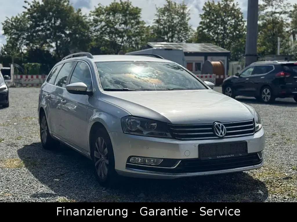 Gebraucht VW Passat Comfortline 140 PS (102 kW) 2013 Silber Kombi