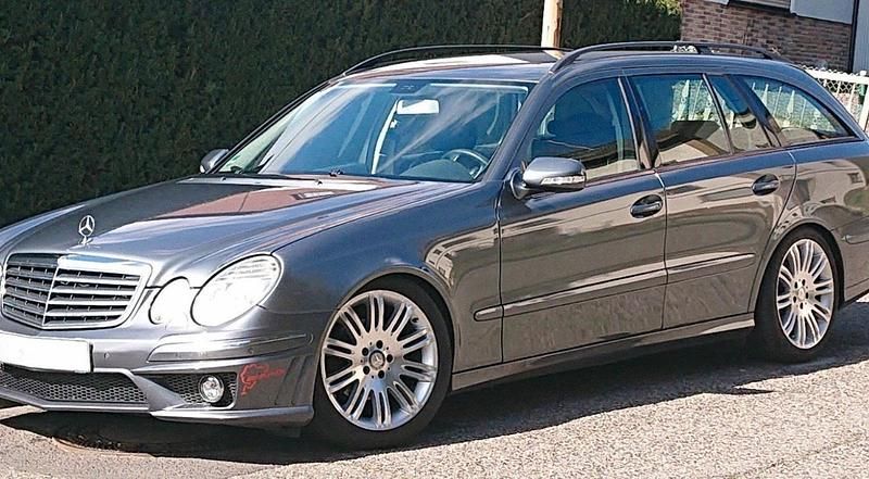 Grau Gebraucht 2008 Mercedes E280 Kombi | 3.750 € (Fairer Preis) - Bild 1/4