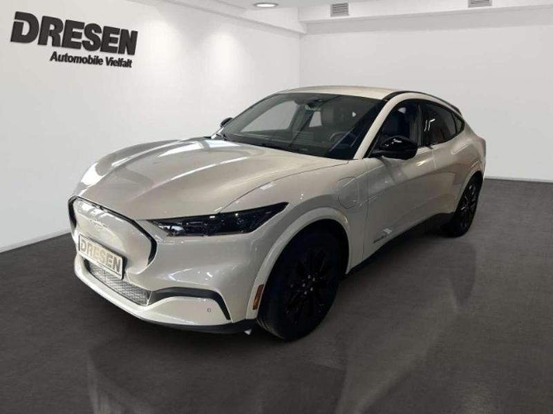 Gebraucht Ford Mustang Mach-E Premium 216 kW (294 PS) 2025 Starweiß metallic SUV