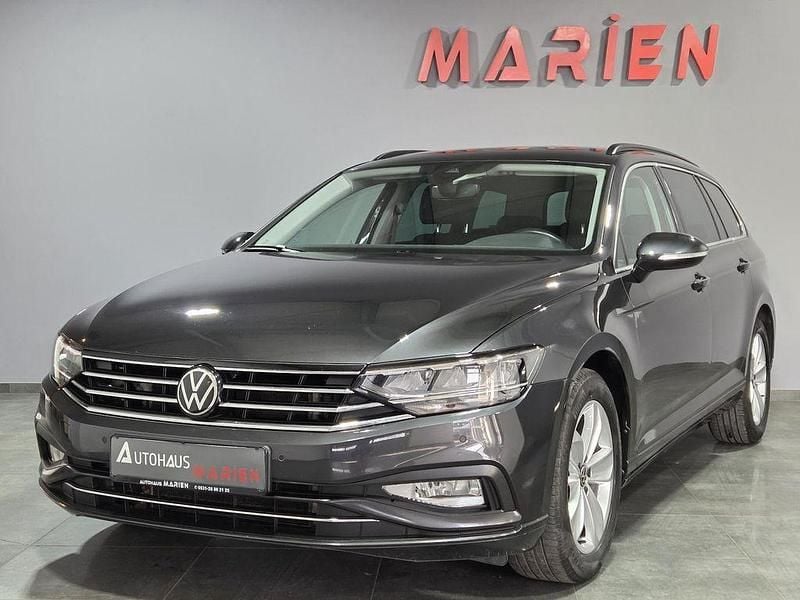 Gebraucht VW Passat 200 PS (147 kW) 2021 Grau Kombi