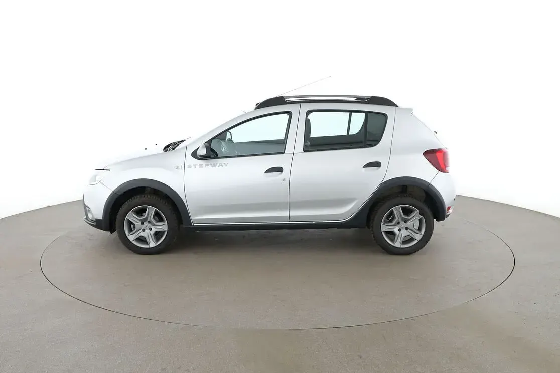Gebraucht Dacia Sandero Prestige 90 PS (66 kW) 2017 Silber Limousine