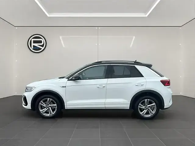 Gebraucht VW T-Roc R-line 150 PS (110 kW) 2024 Pure white/schwarz SUV