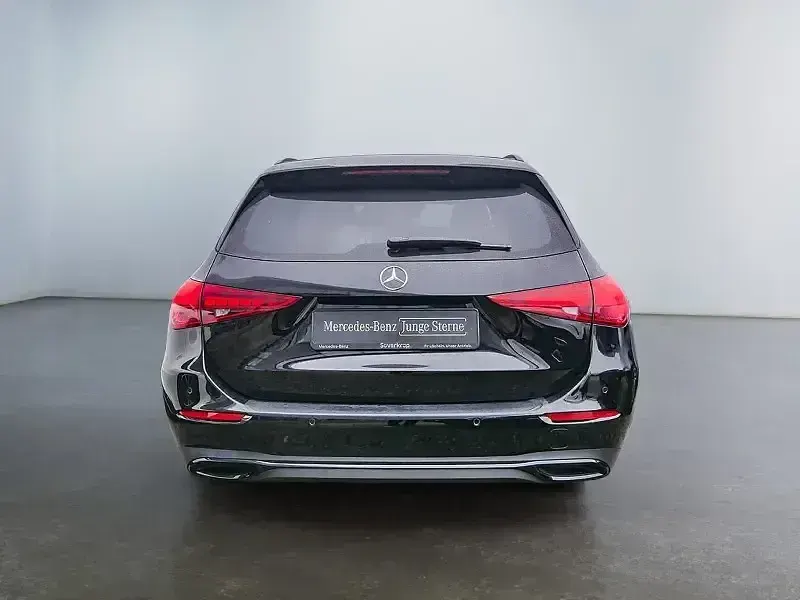 Gebraucht Mercedes C220 Avantgarde 200 PS (147 kW) 2022 Schwarz