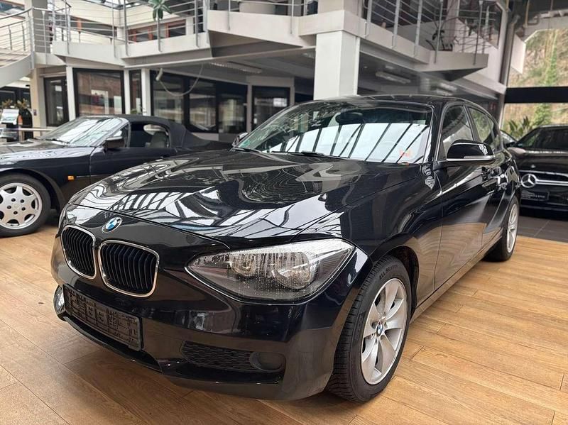 Gebraucht BMW 114 102 PS (75 kW) 2012 Schwarz 2 Kleinwagen