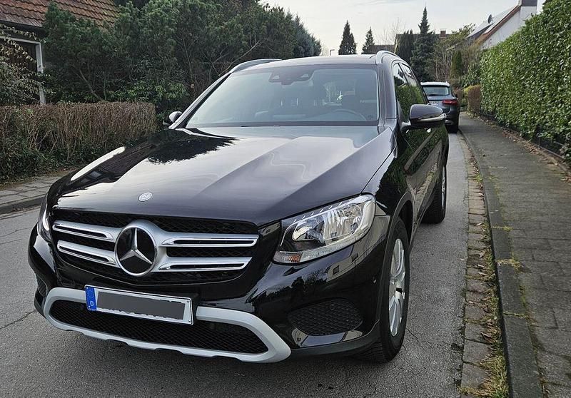 Gebraucht Mercedes GLC220 170 PS (125 kW) 2016 Schwarz SUV