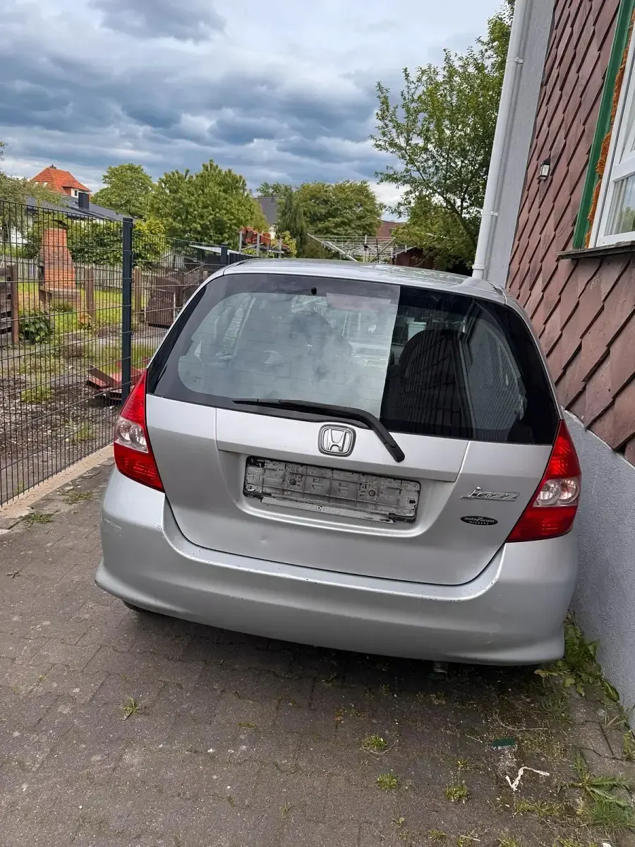 Gebraucht Honda Jazz 83 PS (61 kW) 2007 Silber Kleinwagen