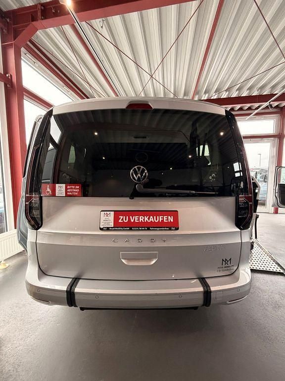 Neu VW Caddy Maxi Life 116 PS (85 kW) 2026 Silber Van / Kleinbus