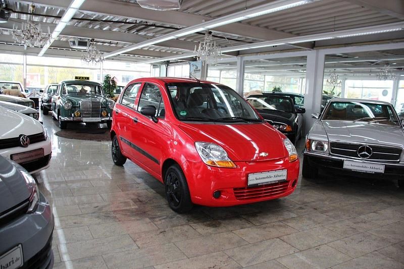 Gebraucht Chevrolet Matiz 52 PS (38 kW) 2009 Rot Kleinwagen