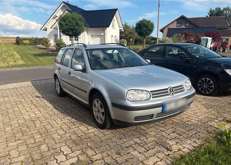 Silber Gebraucht 2006 VW Golf V Kombi | 399 € (Guter Preis) - Bild 1/4