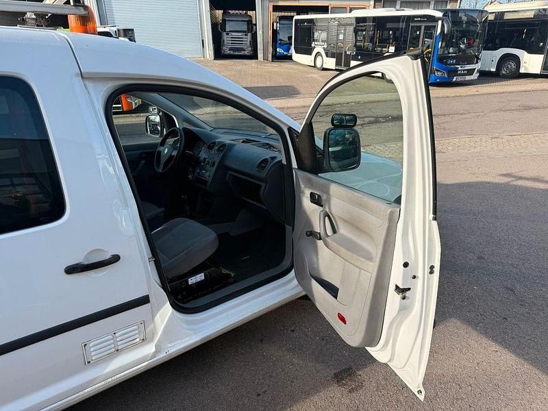 Gebraucht VW Caddy Maxi 102 PS (75 kW) 2010 Van / Kleinbus