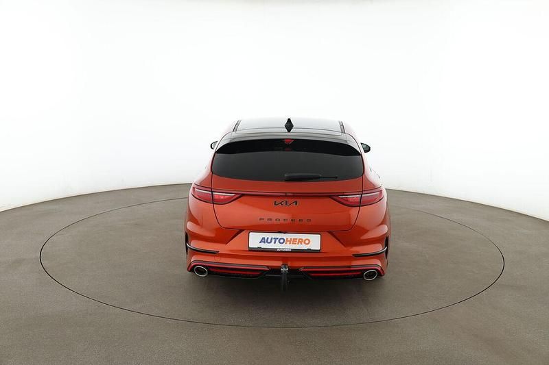 Gebraucht Kia ProCeed GT 204 PS (150 kW) 2021 Orange Kombi