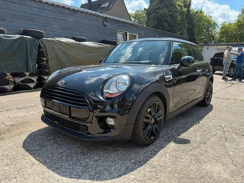 Schwarz Gebraucht 2018 Mini ONE Kleinwagen | 11.900 € (Fairer Preis) - Bild 1/4
