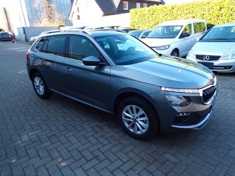 Gebraucht Skoda Kamiq Selection 116 PS (85 kW) 2025 Grau SUV