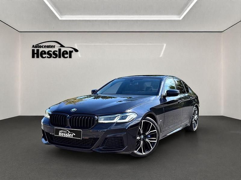 Schwarz Gebraucht 2021 BMW 520 M Sport Limousine | 34.999 € - Bild 1/4