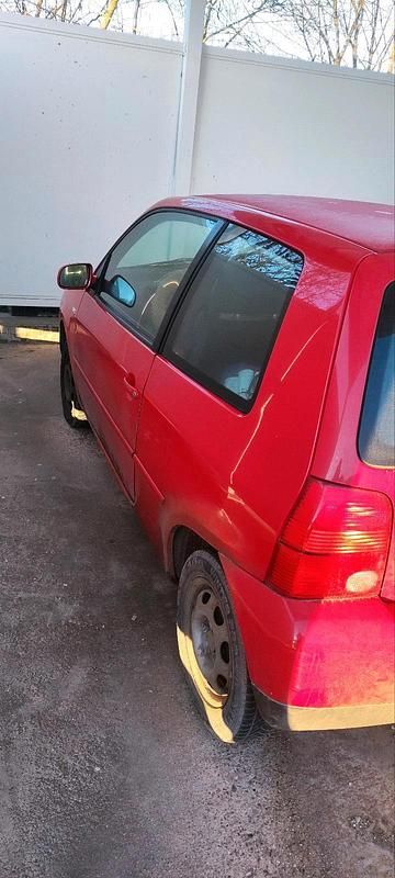 Gebraucht VW Lupo 50 PS (36 kW) 2003 Rot Kleinwagen