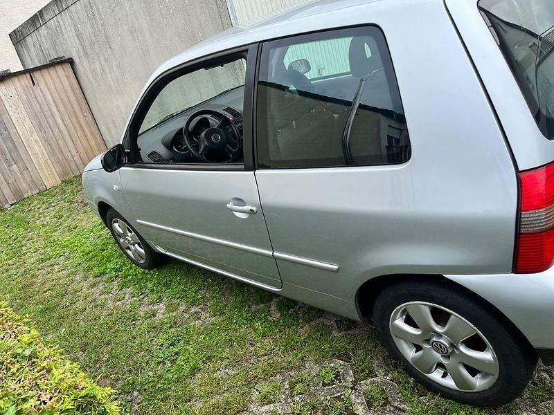 Gebraucht VW Lupo 50 PS (36 kW) 2002 Silber Kleinwagen